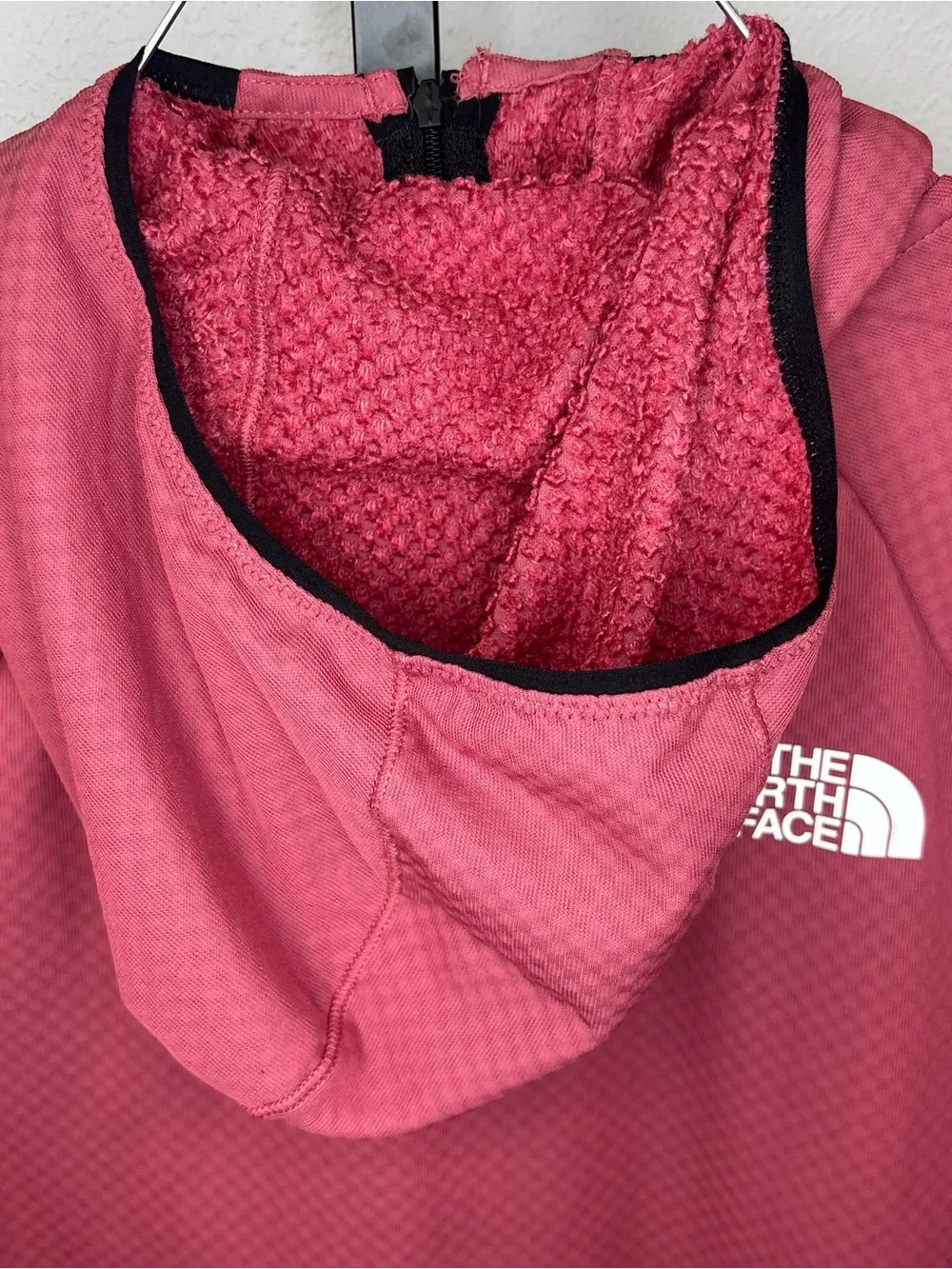 The North Face Women's The Summit Series Futurefleece Hoodie in Slate Rose Large